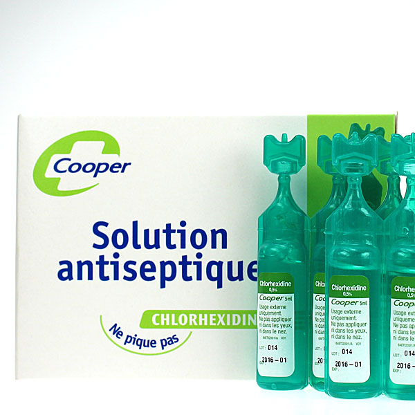 Solution antiseptique Cooper Chlorhexidine 0,5% 12 unidoses 5 ml